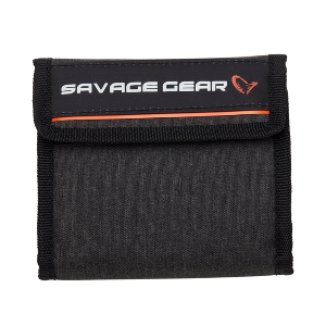 SAVAGE GEAR FLIP WALLET RIG AND LURE HOLDS 14 & 8 BAGS 14x14CM