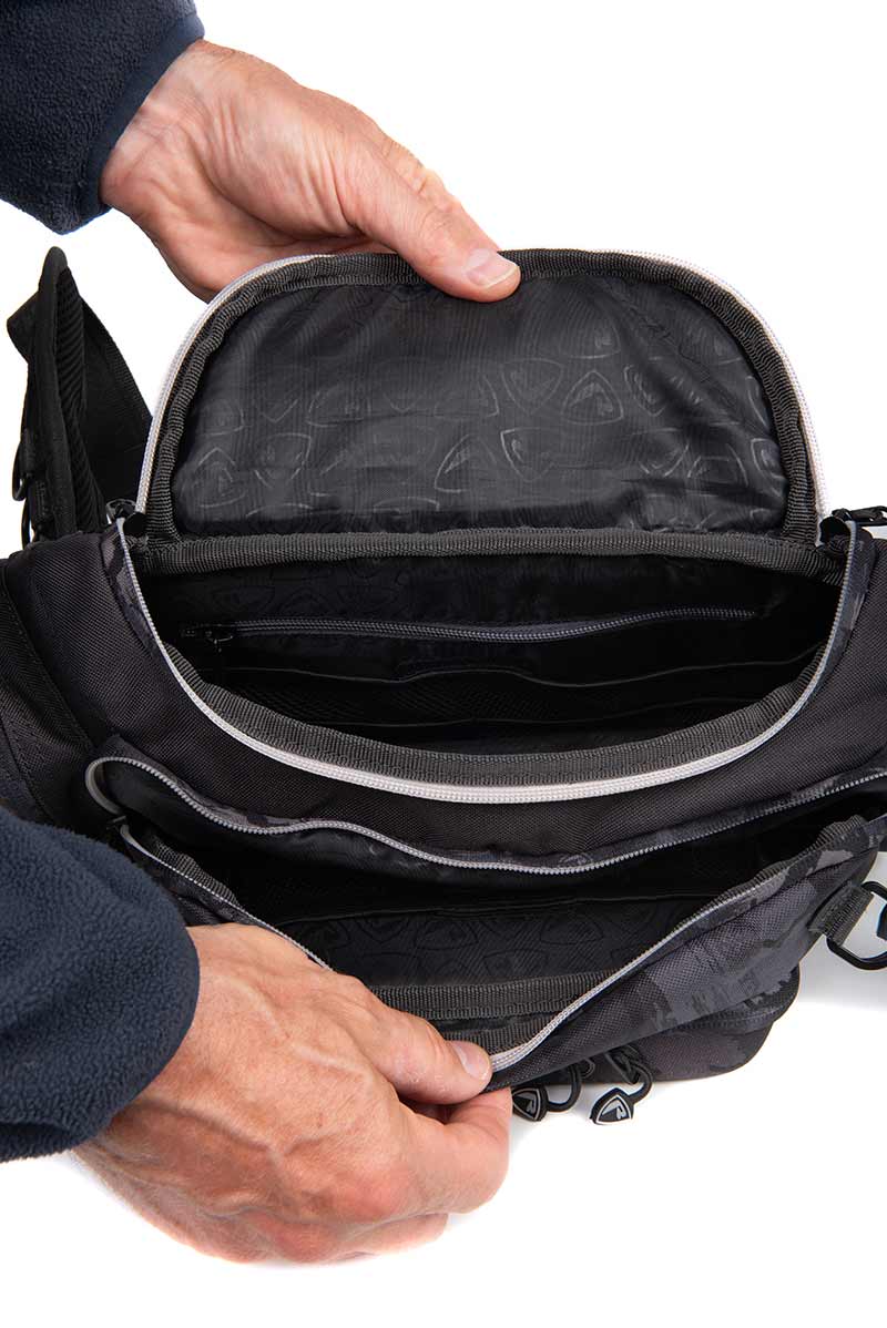 Fox Rage Camo Voyager Belt Bag